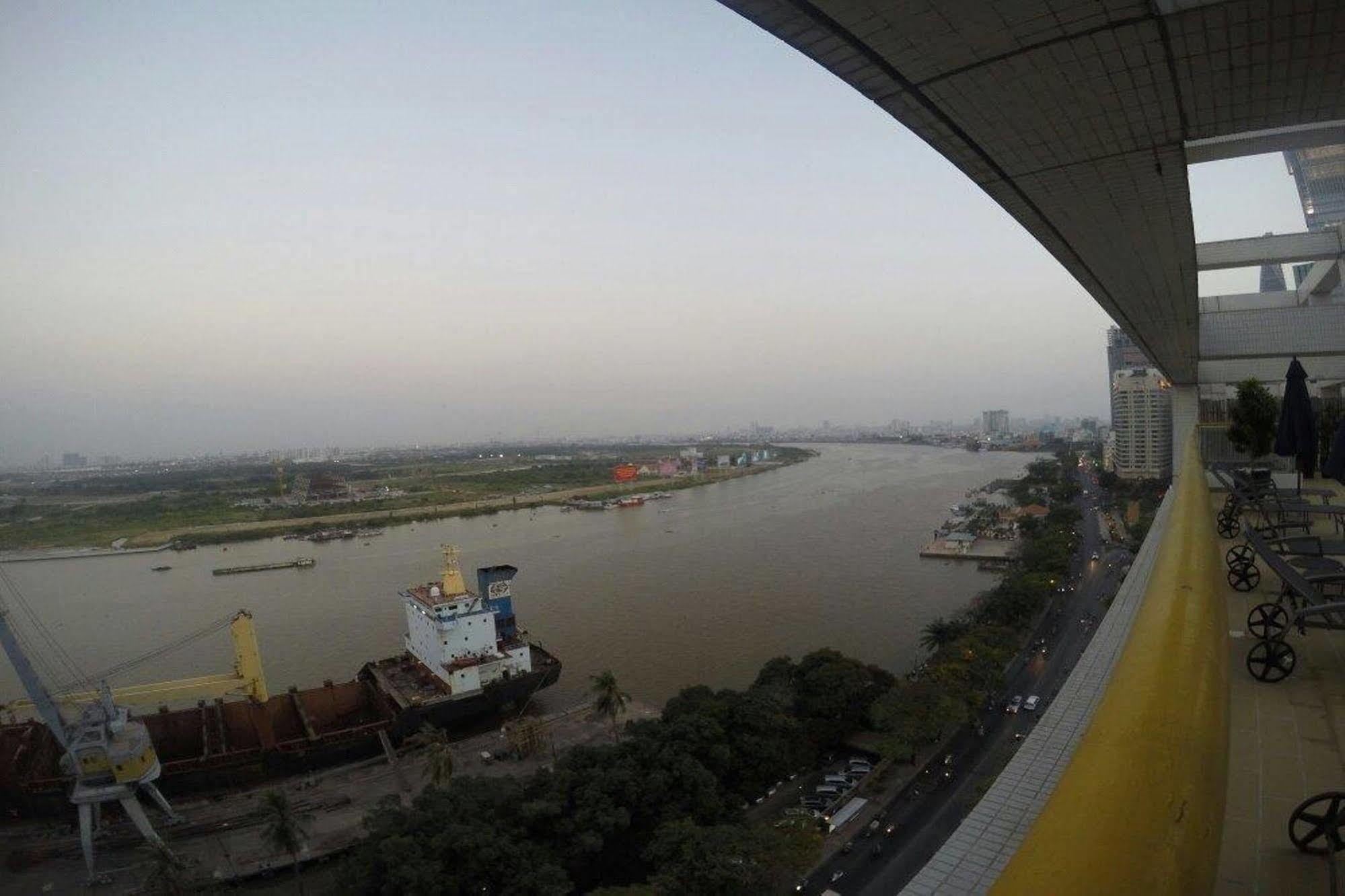 The Landmark Serviced Apartment - Managed By Peninsula Properties Ciudad Ho Chi Minh  Exterior foto
